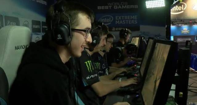 沃克在社交 沃克在社交