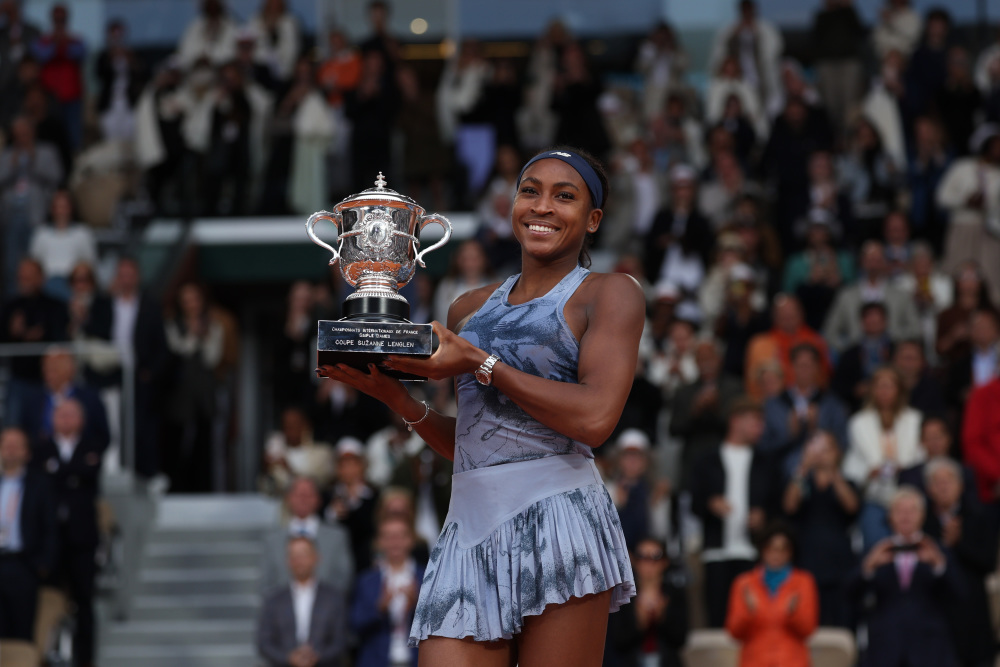 越的团队合 越的团队合