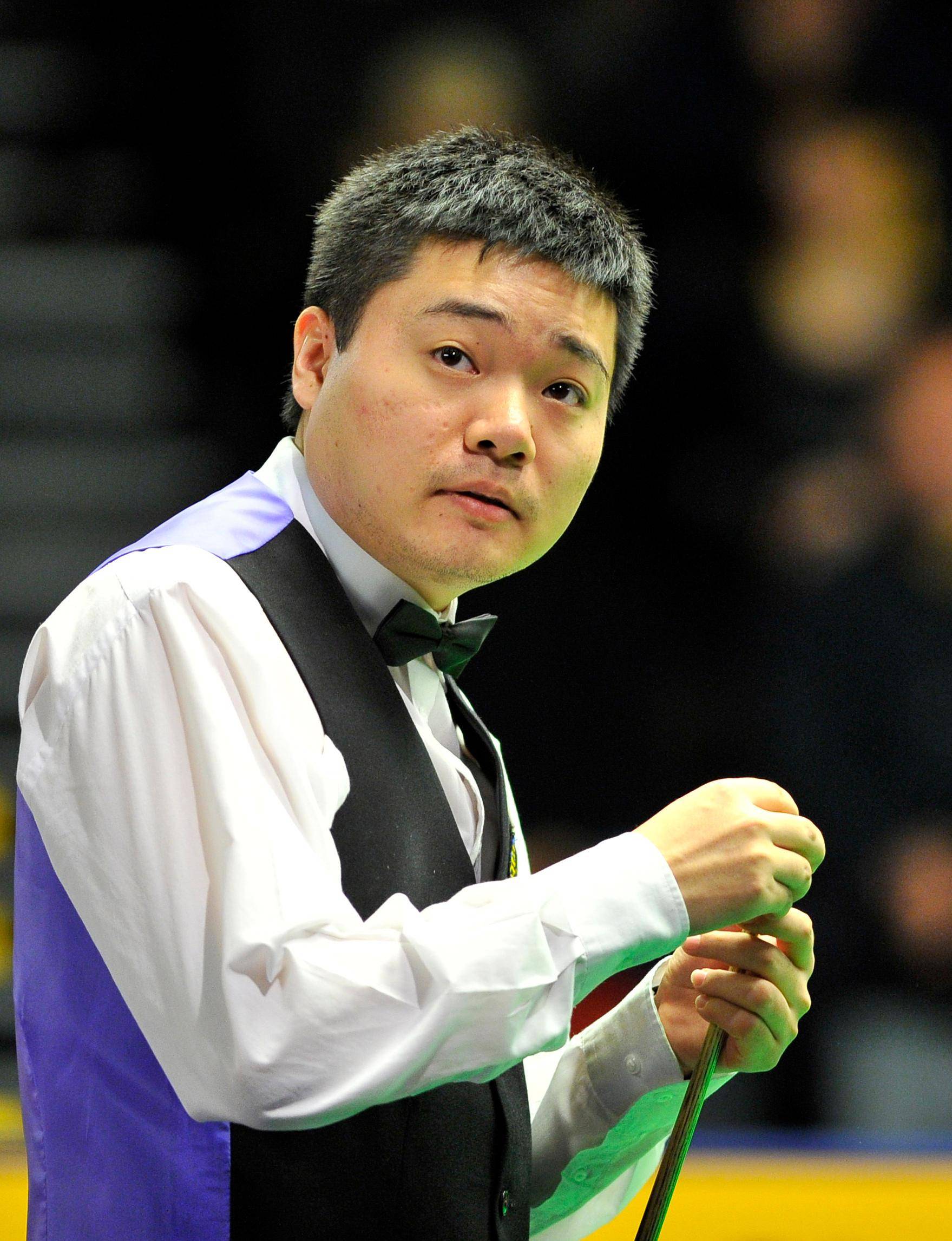 球场的氛围 球场的氛围