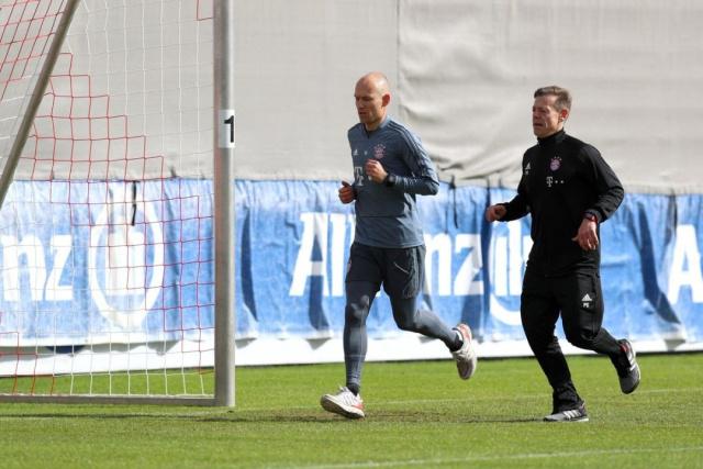 对皇马防线 对皇马防线