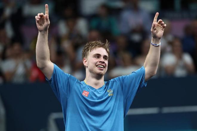 持了主导权 持了主导权