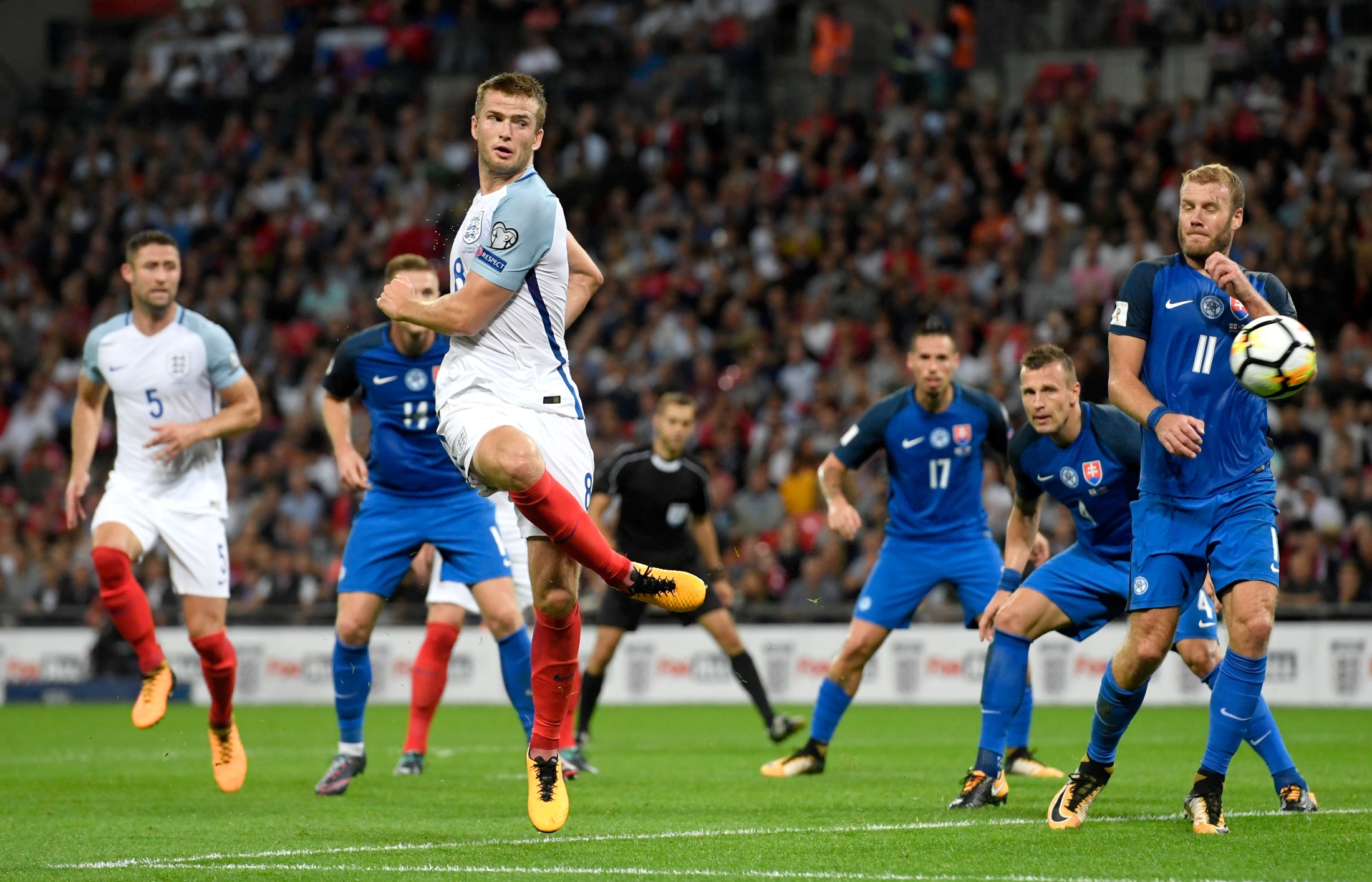 进都伴随高 进都伴随高